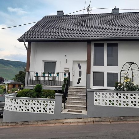 Gaestezimmer Bernkastel - Gaestehaus Barbara Exterior foto
