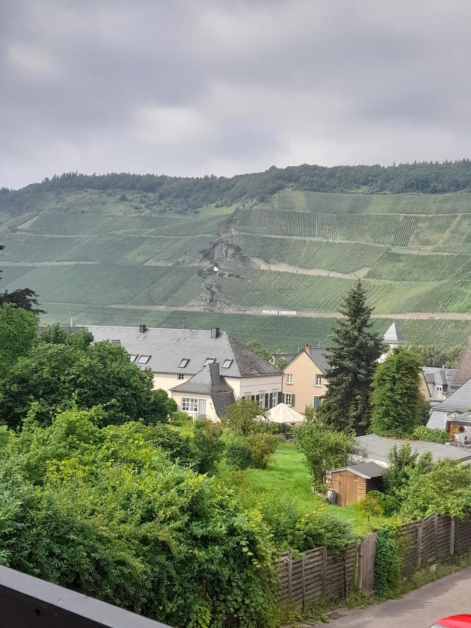 Gaestezimmer Bernkastel - Gaestehaus Barbara Exterior foto